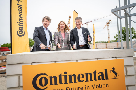 Continental lays corner stone for new HQ in Hanover