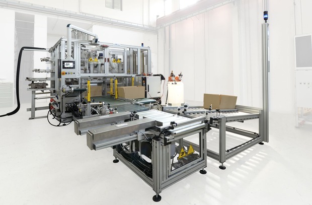 Rubber moulding-machine automation company Delia SRL will present robotic cells which are engineered to improve both machine productivity and end-product quality at K2019.