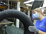 Michelin looks to gradually resume industrial activity 